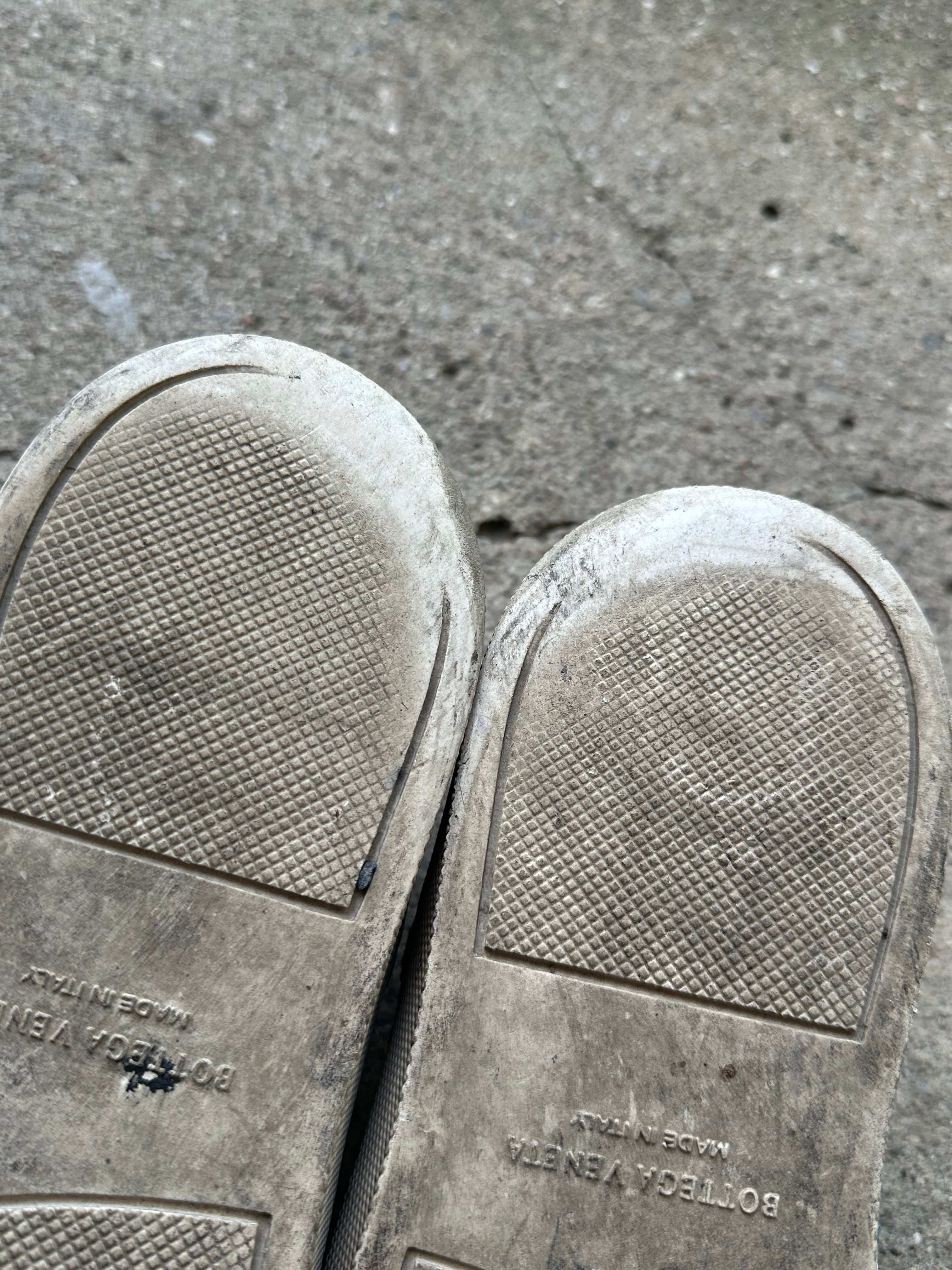 Bottega Veneta Slip Ons (44)